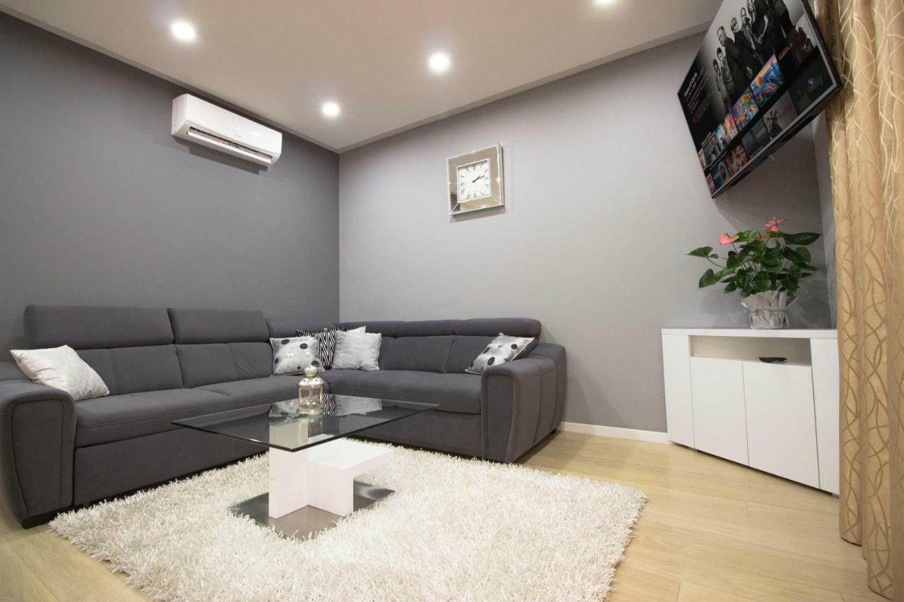 Apartment Deluxe Nana Makarska Zewnętrze zdjęcie